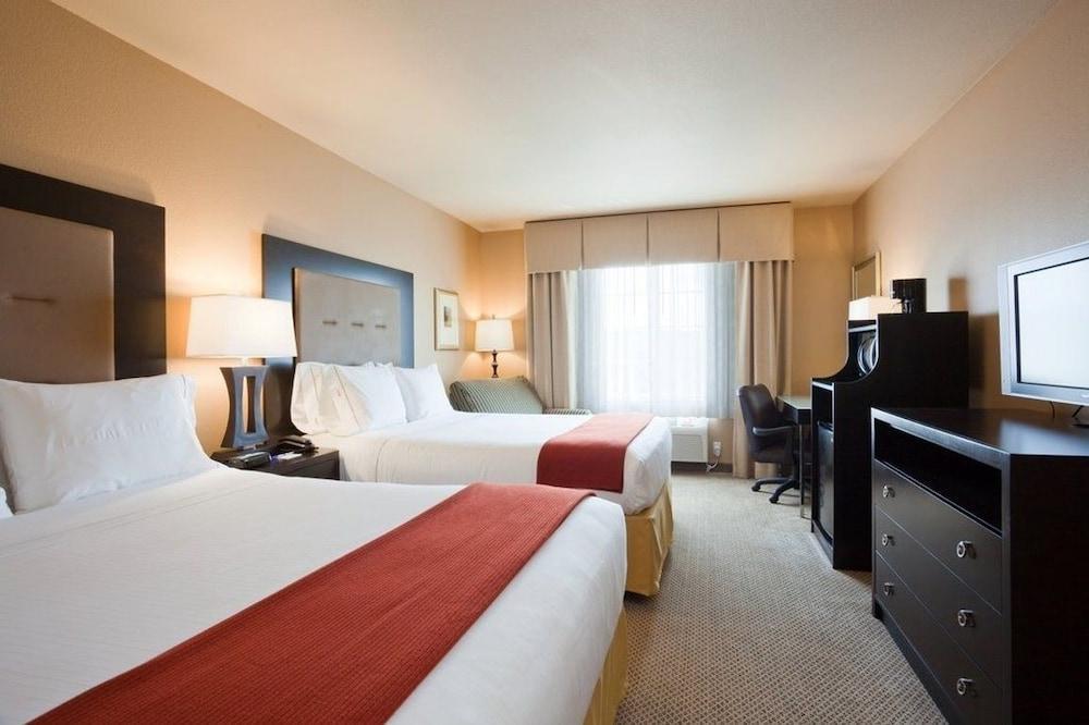 Holiday Inn Express & Suites San Antonio Frost Bank Center By Ihg Luaran gambar