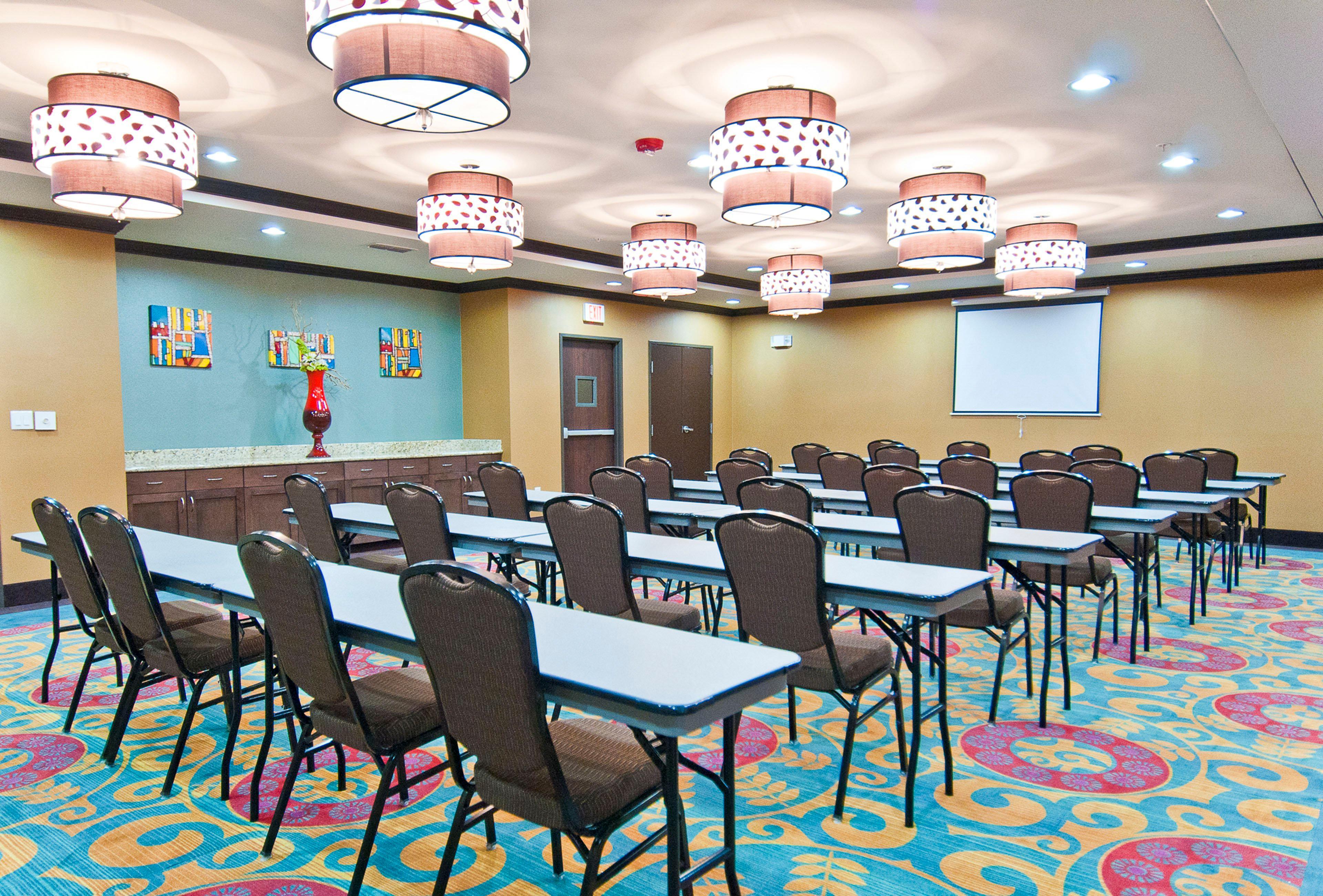 Holiday Inn Express & Suites San Antonio Frost Bank Center By Ihg Luaran gambar